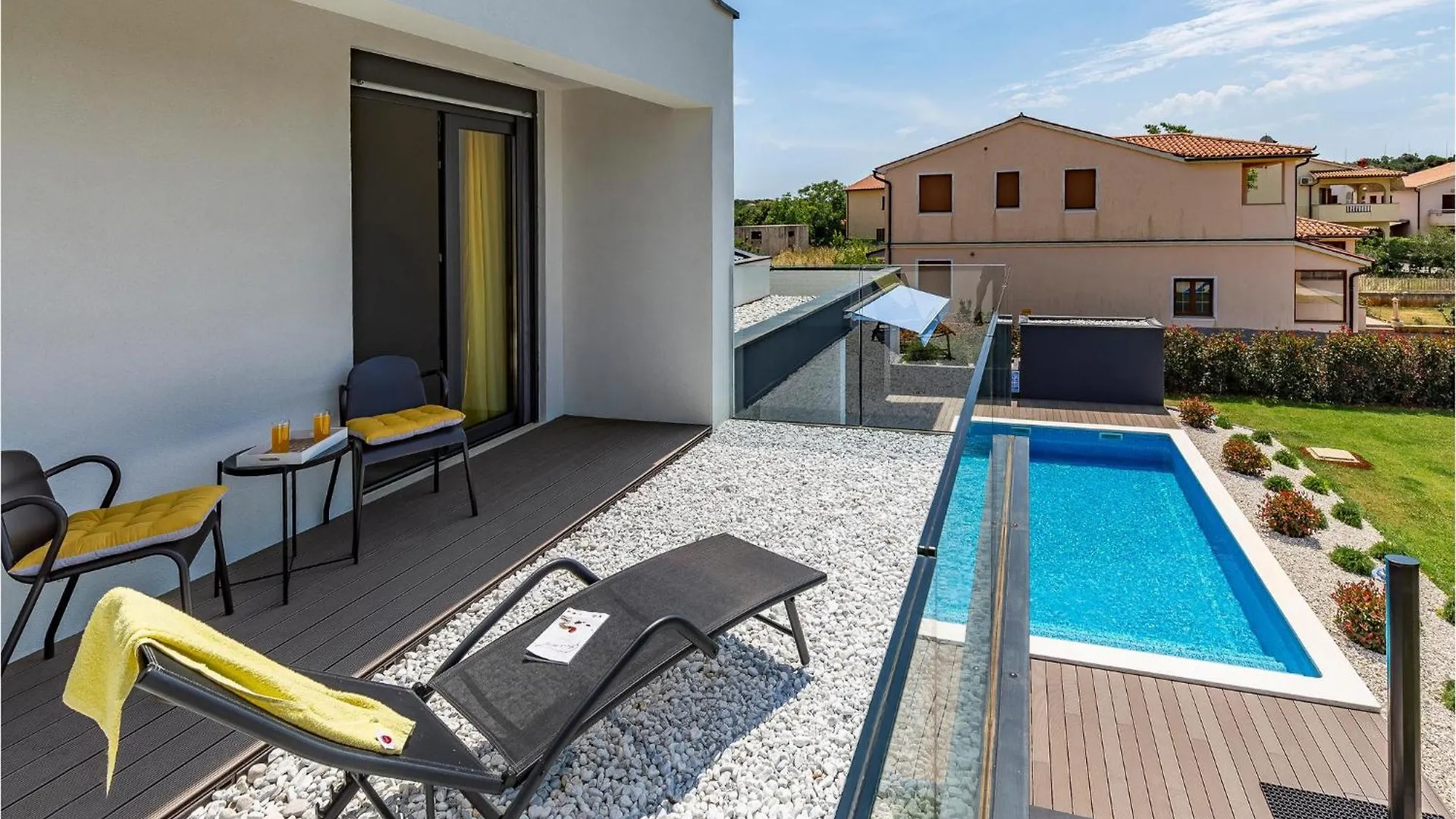 3 Bedroom Awesome Home In Valbandon 0*,  Croácia