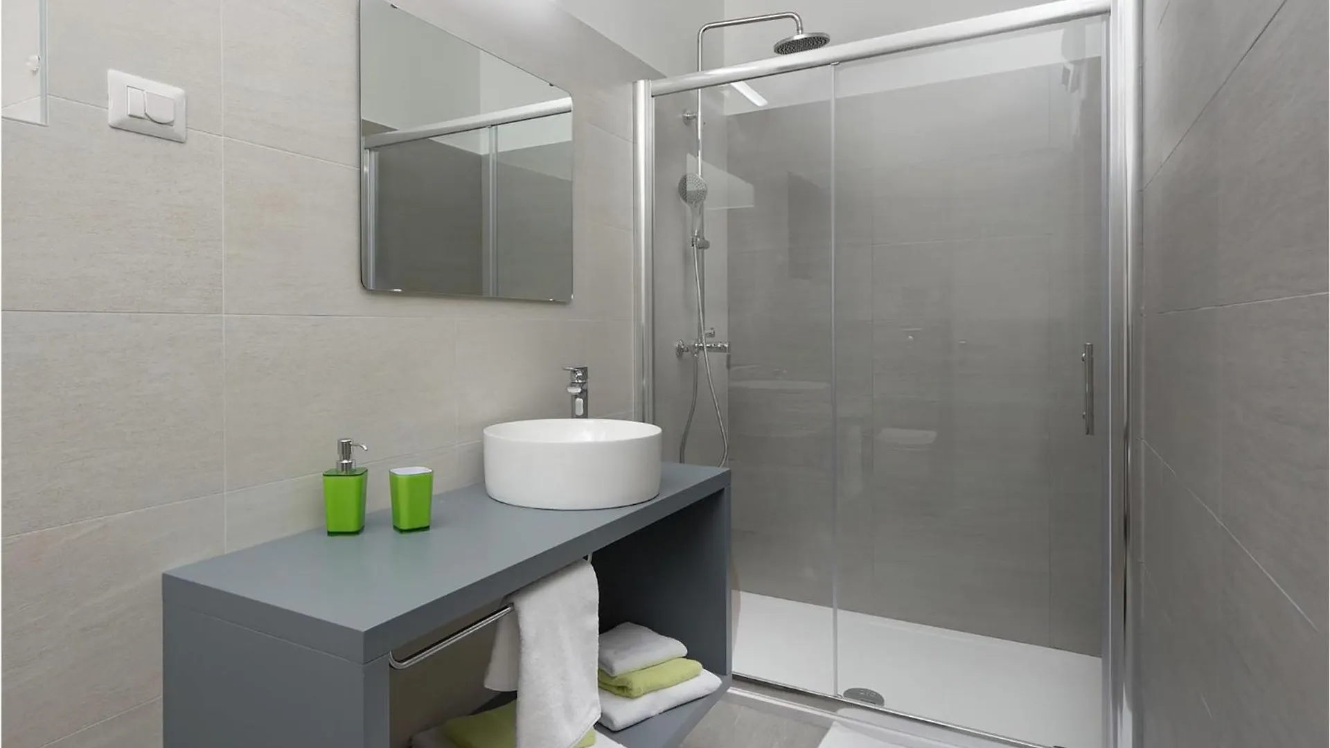 3 Bedroom Awesome Home In Valbandon